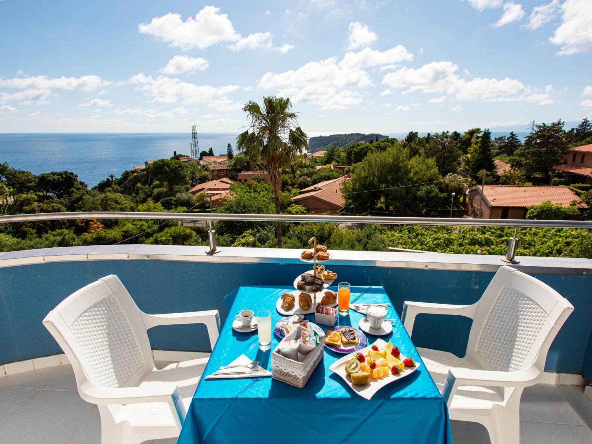 Hotel Blu Eden Praia a Mare Exteriér fotografie