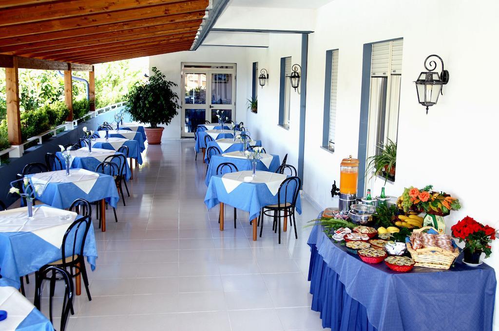 Hotel Blu Eden Praia a Mare Exteriér fotografie